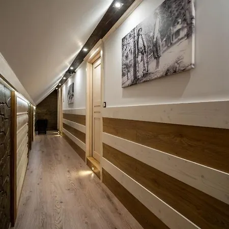 招待所 Domek U Swierkow - Apartamenty Z Aneksami I Pokoje Blisko Term Chocholowskich 3*