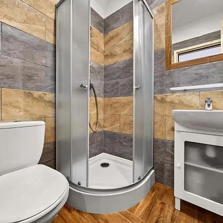 U Swierkow - Z Aneksami Lub Z Mini Lodowka Blisko Term Chocholowskich شوشولو